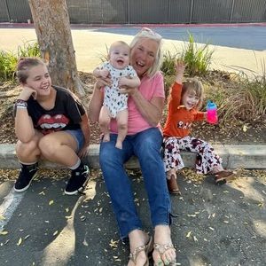 Meet your Posher, Beth